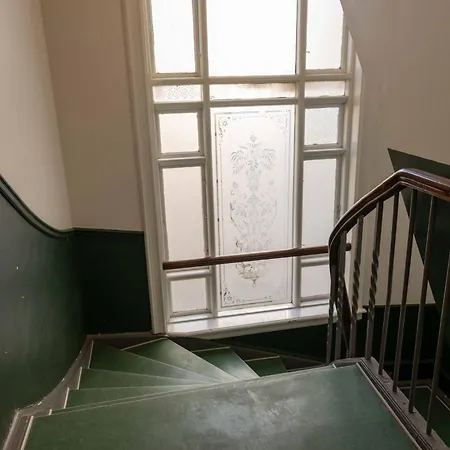 Beautiful & Spacious 4br In Vesterbro * Copenhagen