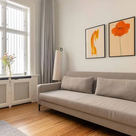 Apartment Beautiful & Spacious 4br In Vesterbro