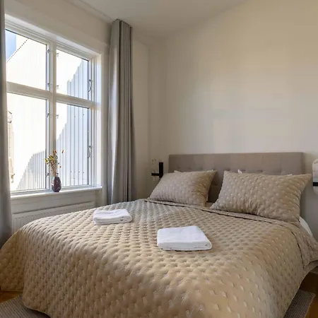 Apartment Beautiful & Spacious 4br In Vesterbro
